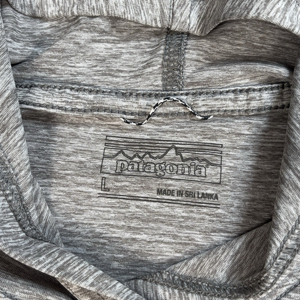 Patagonia Capilene Cool Daily Hoody Men's L Heathered Gray Stretch Lightweight - Picture 3 of 14
